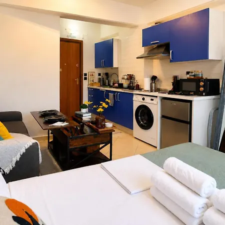 Apartment Velvetwood Studio, Cozy Near Metro & Free Parking